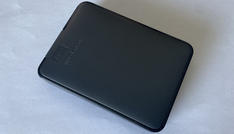 Moins de 140€ le disque dur portable WD Elements de 5 To
#wd #wdelements #disquedur #bonsplans
bhmag.fr/actualites/bon…