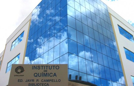 AgenciaFAPESP's tweet image. #Concurso Instituto de Química da @unicampoficial recebe inscrições até a próxima terça-feira (24/02) em seleção pública destinada ao preenchimento de uma #vaga de #professor doutor no Departamento de #Química Inorgânica. agencia.fapesp.br/57220