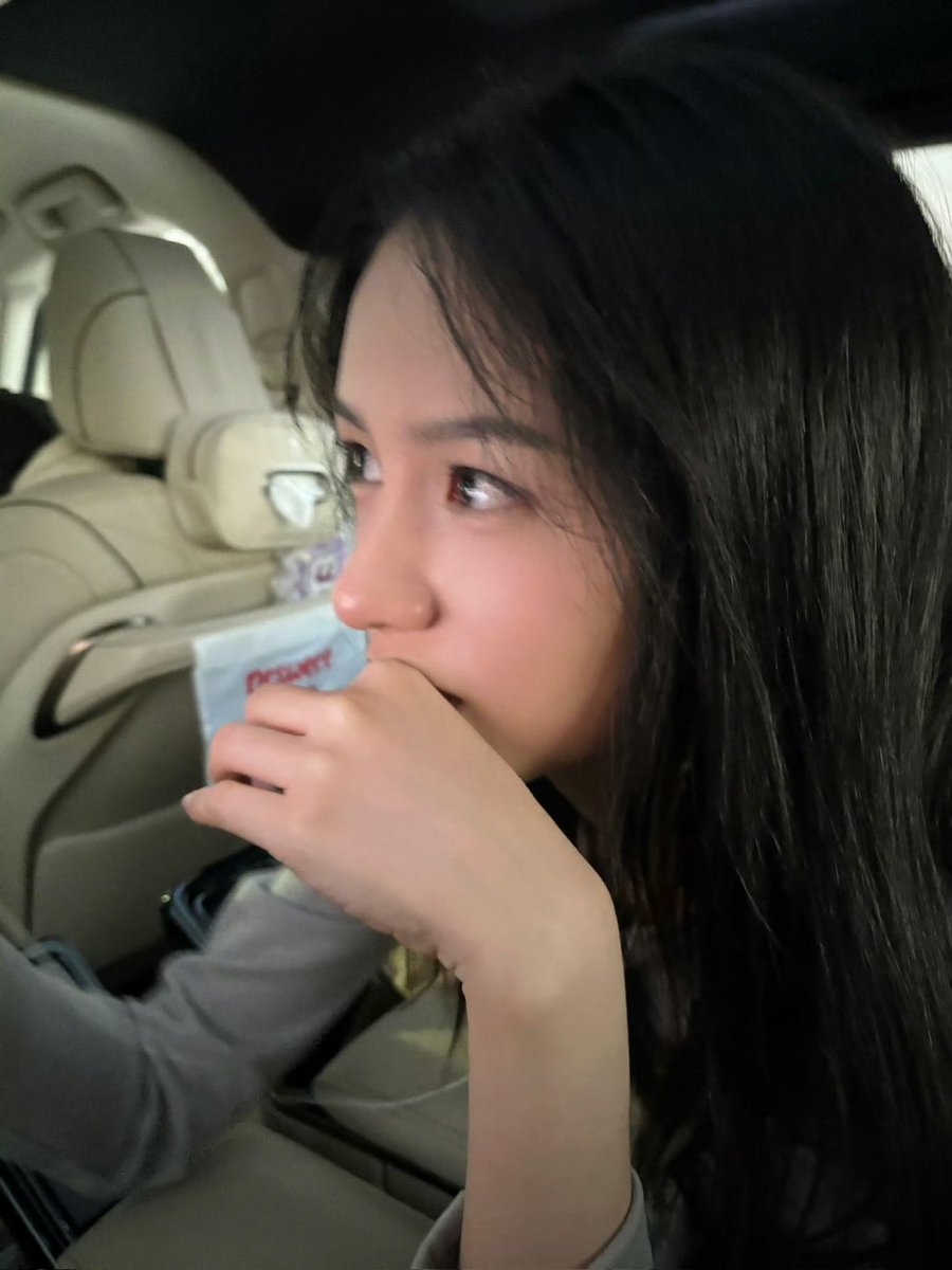 🍅 tweet media