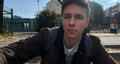 Look at him!!!!
I love him <3