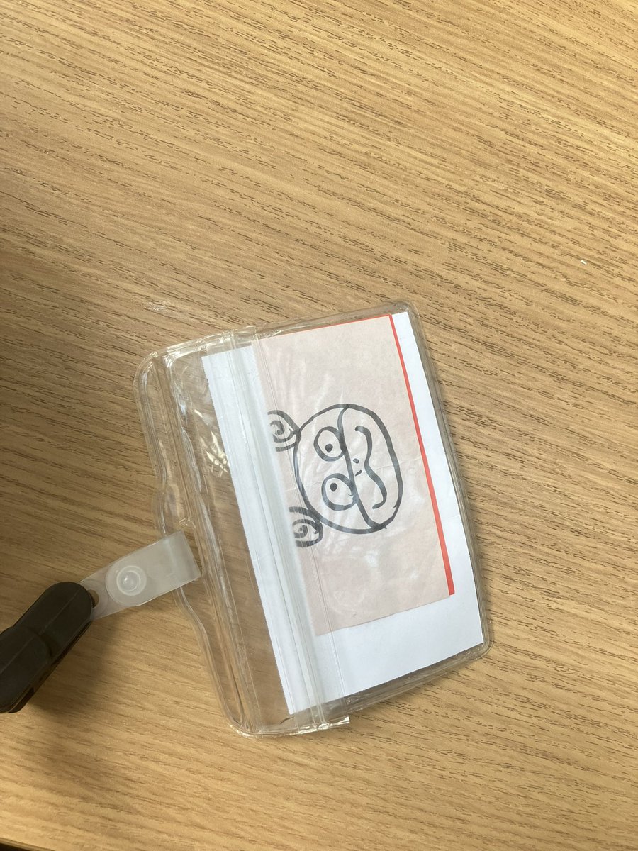 今日、ヤドンのリュックが似合っているかわいい子が ヤドン好き〜？っ