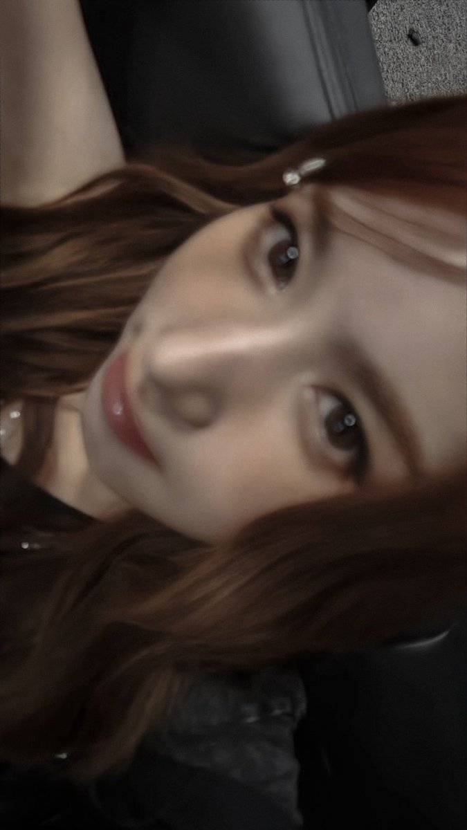 ℳaryvonne 𝒮. tweet media