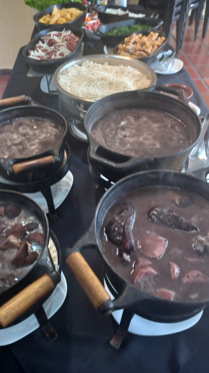 ChefDavidCosta's tweet photo. 3 tendências do Buffet Costa Brasil Gourmet que transformam eventos em São Paulo: Quer saber como aplicamos em casamentos, mini-weddings ou eventos corporativos? Veja mais: https://t.co/ImbXILeUSo #SãoPaulo #Catering https://t.co/vI7DRLjN9I