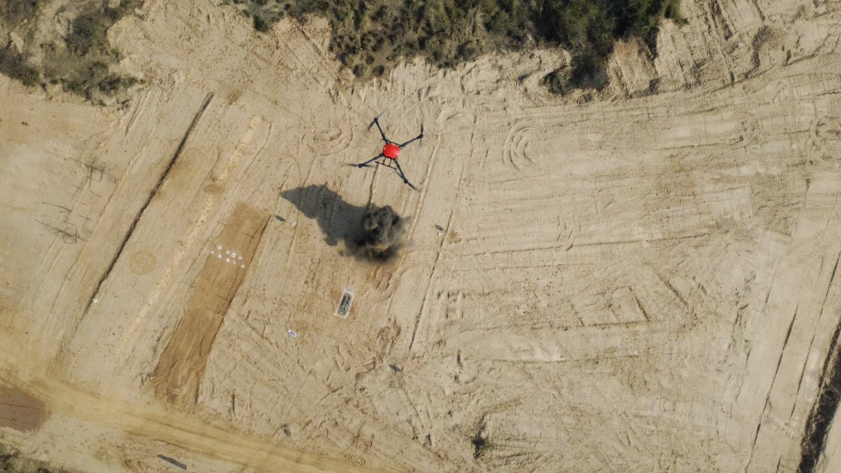 westerncomd_IA's tweet photo. #StrongAndCapable
#ForeverReadyForWar

#KhargaSappers validated precision targeting capability of armed drones for obstacle breaching and reduction of enemy defences in a Drone Firing Exercise under battlefield conditions. 
The invisible third eye ensures that nothing stands in the way of advance of Kharga Corps. 

Ever Ready. Ever Vigilant.

#KhargaCorps 
@adgpi
@prodefencechan1