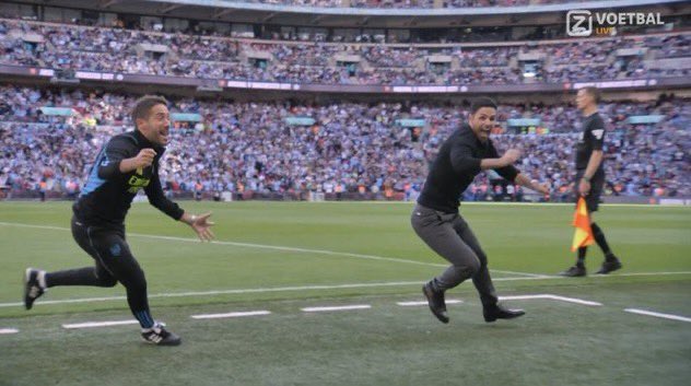 I genuinely can’t believe this is how they celebrated winning the community shield 😭😭😭😭