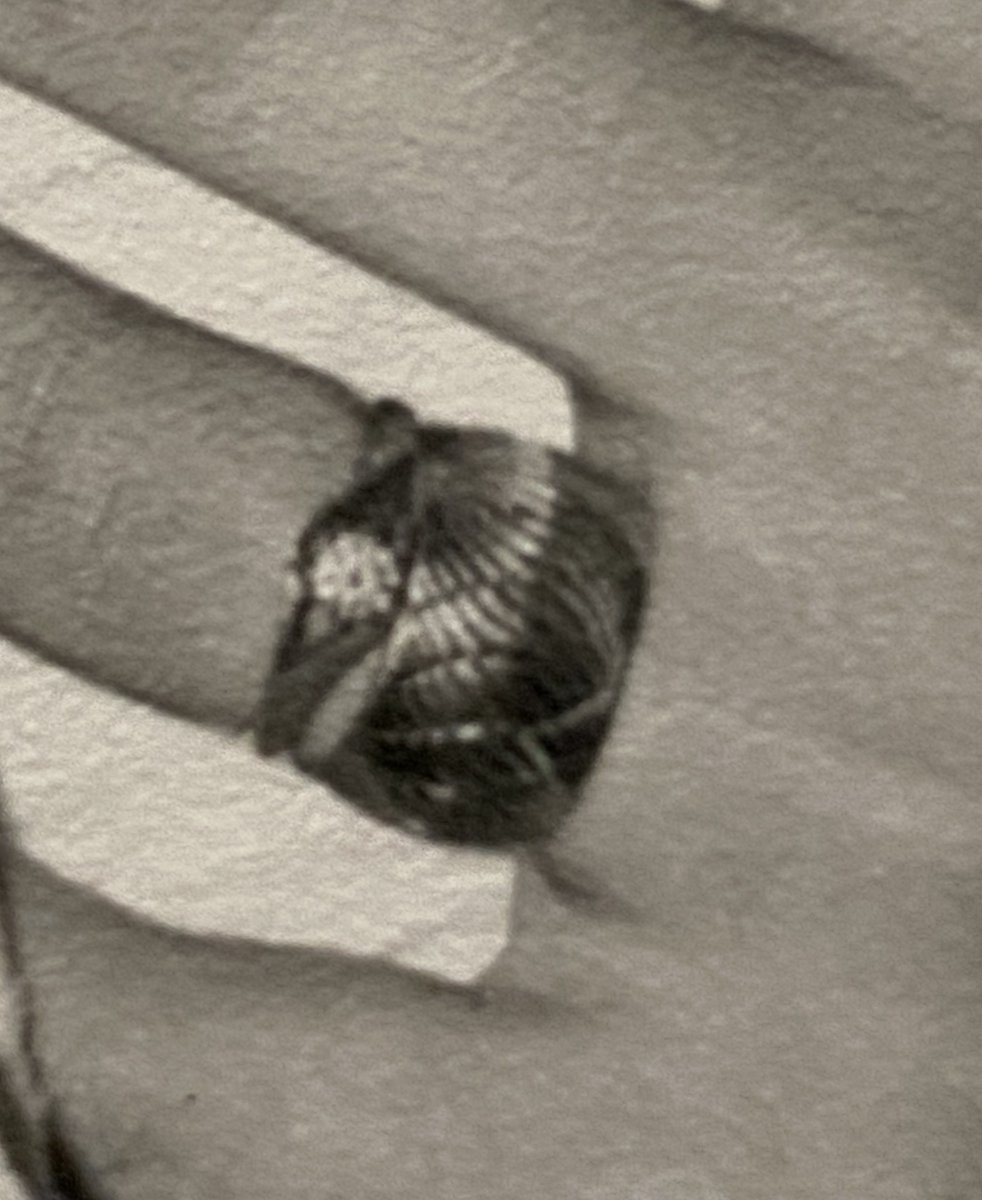 Have you seen this engraved wide-band wedding ring? It was stolen in a burglary in High Littleton, Somerset, last month &amp; belonged to the householder’s late wife.
Pls call 101 ref 5226011363 with any info.
Full appeal: orlo.uk/EEKwF