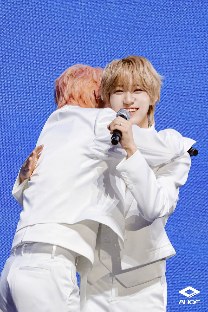 ParkJuwonPH's tweet image. 📺 260220 - #JUWON | AHOF Weverse Media

[ENG]
2026 AHOF 1st FAN-CON [AHOFOHA : All time Heartfelt Only FOHA] On-Site Behind-The-Scene #1

🖇 weverse.io/ahof/media/3-2…

#아홉 #AHOF #박주원
@AHOF_Official