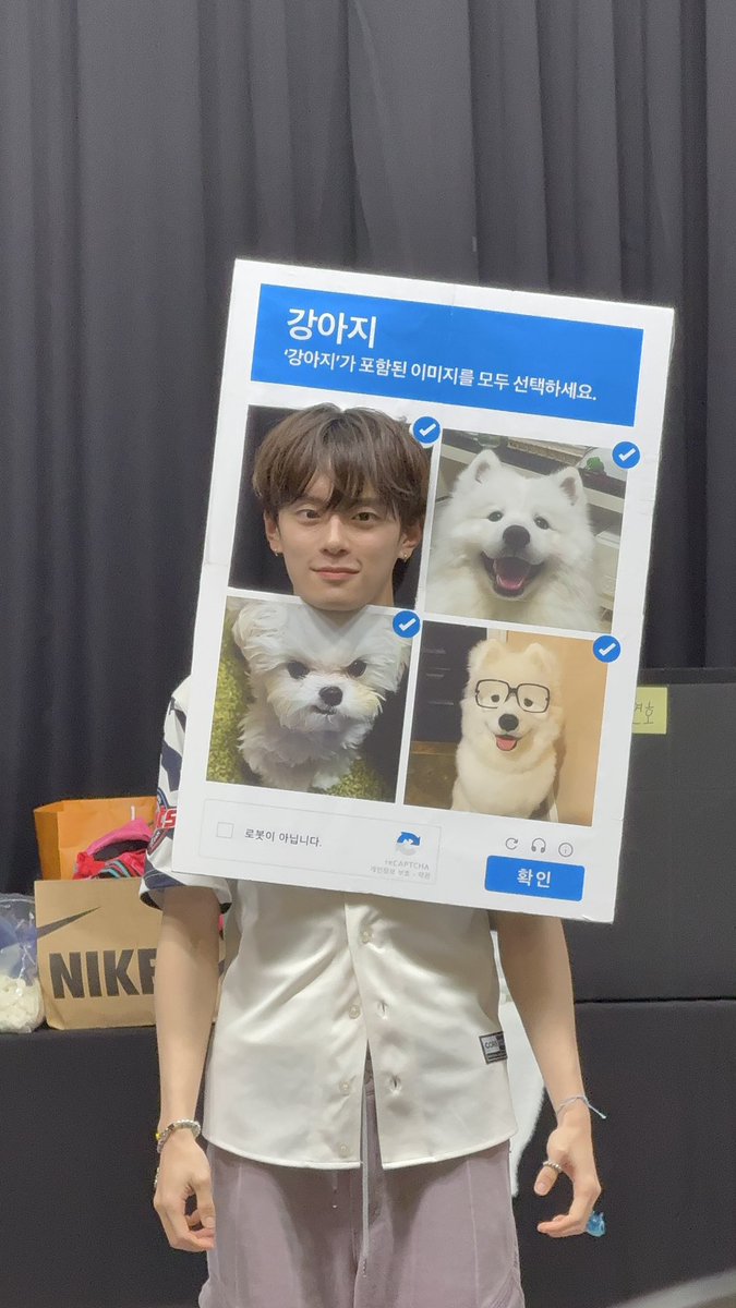 ming_e2ee's tweet photo. 씹존귀 https://t.co/ZpBpdGNGAy