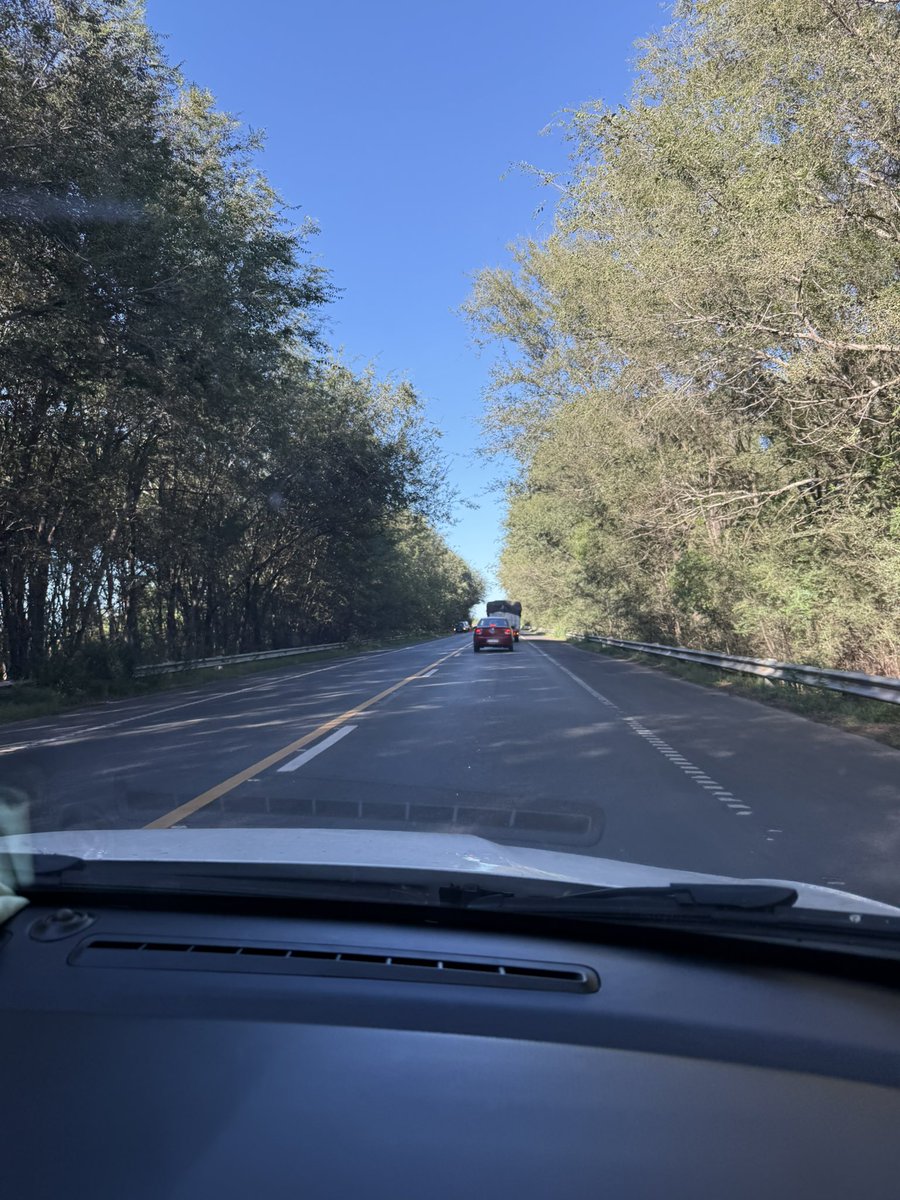 Llegando a @Charras con <a href="/educacioncba/">Ministerio de Educación de la Provincia de Córdoba</a> @HoracioFerreyra federalizar las políticas educativas. Dpto Juarez Celman @EmilianoRatazzi