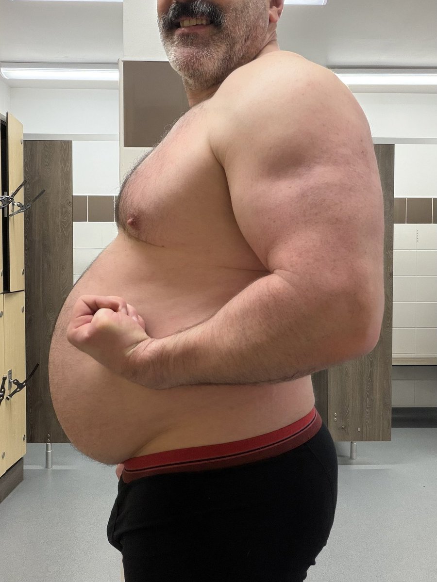 GainingHulk tweet media