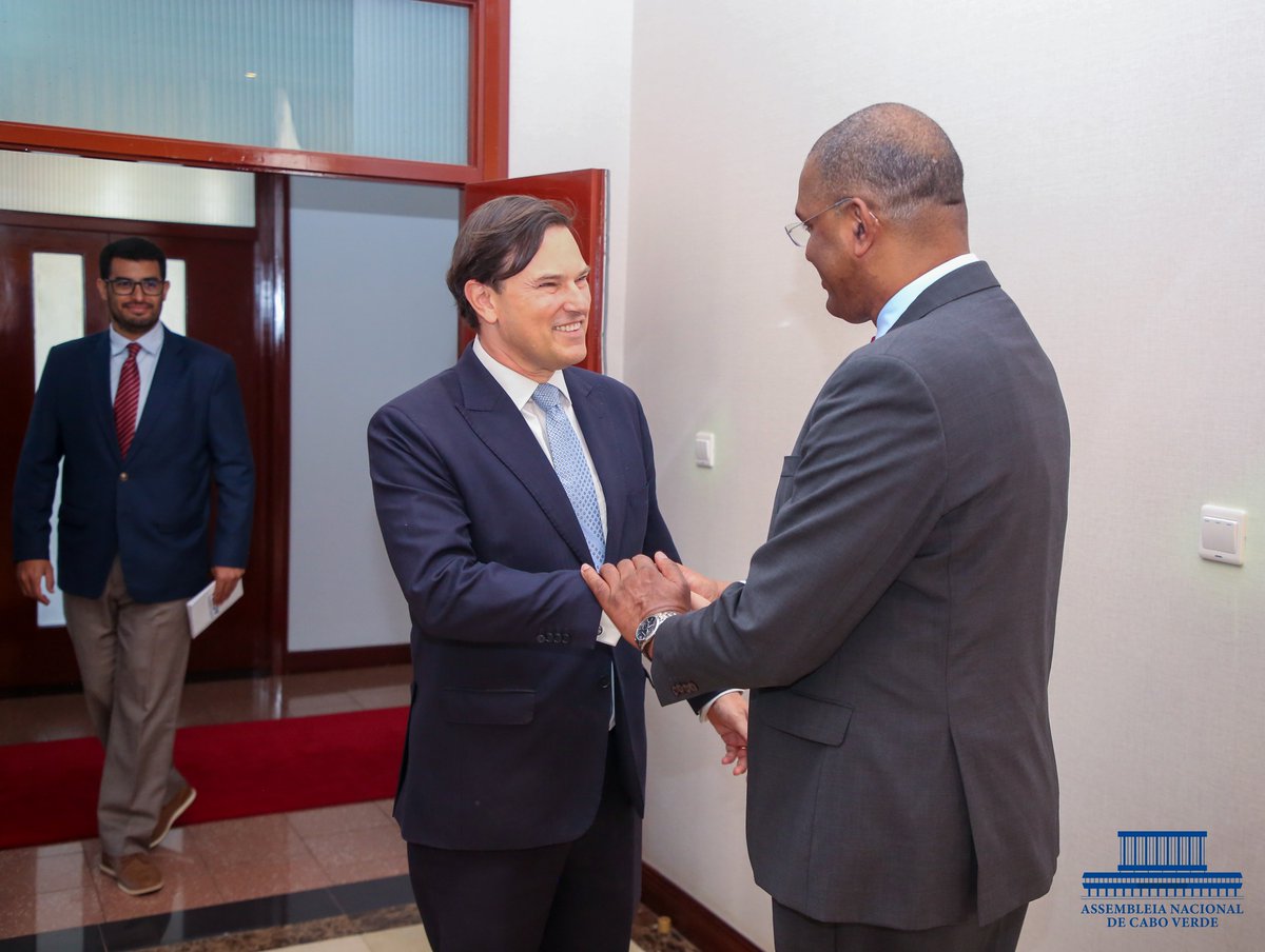 Luxembourg in Cabo Verde tweet media