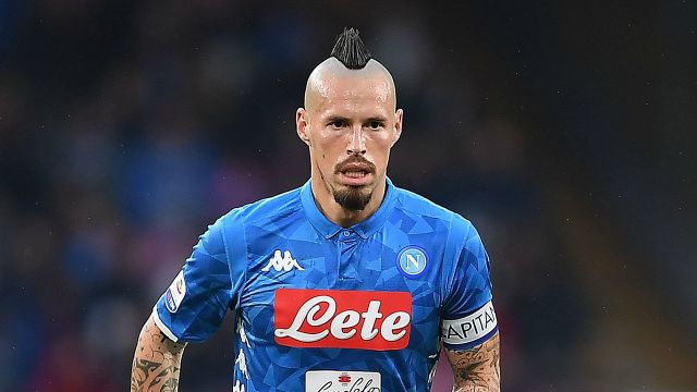 Ma #Sinner ha perso in tre set contro Hamsik? Ho capito bene?
Io non sono molto esperto
