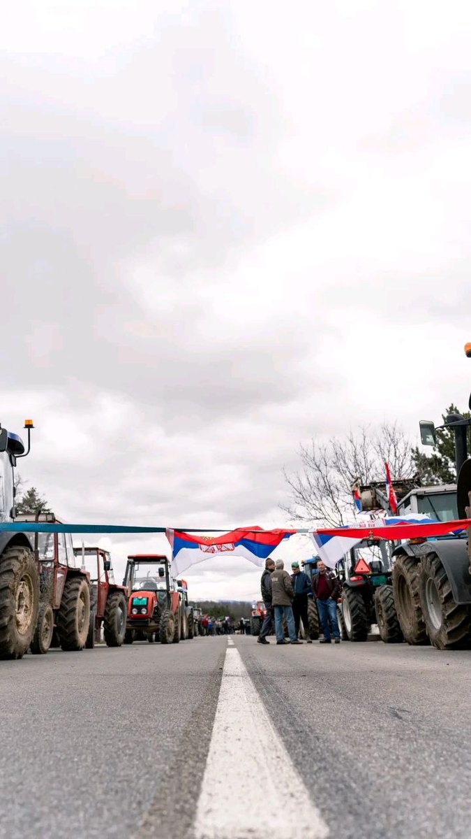 elfakublokadi's tweet photo. Poljoprivrednici.

Selo Tulare, Toplički okrug.
20.2.2026. https://t.co/lCpkdkJgDC
