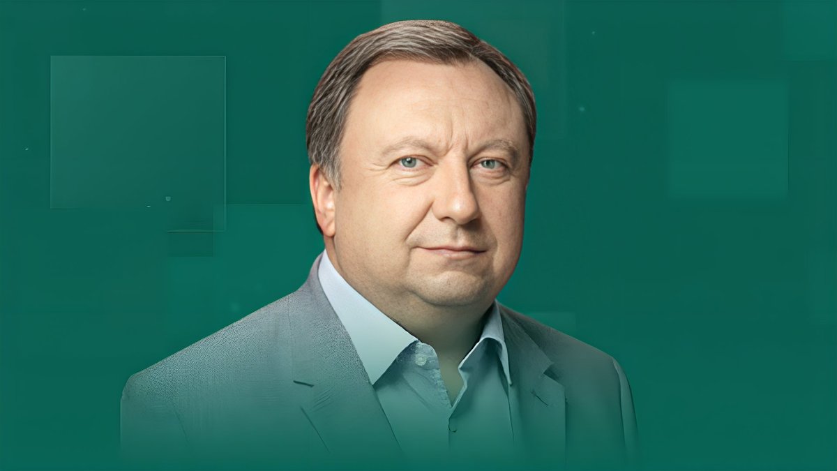 m_kniazhytskyi's tweet photo. Why all the hoo-hah about @ZaluzhnyiUA's failed counteroffensive remarks?

The @UkrEmbLondon ambassador has every right to speak freely. Such analysis is necessary &amp; useful if we're to build the #BestUkraine — together!

READ my op-ed▶️https://t.co/3lGzCjMdBQ

#StandWithUkraine🇺🇦 https://t.co/sX9InLNCwd