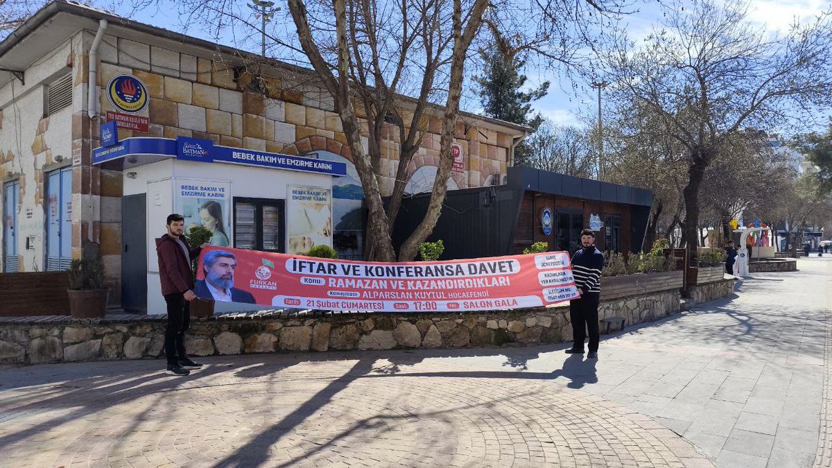 Ellerimizde brandalarla yürüyoruz!
Bizi Kim Yıkabilir ki?

AlparslanHoca BatmanaGeliyor