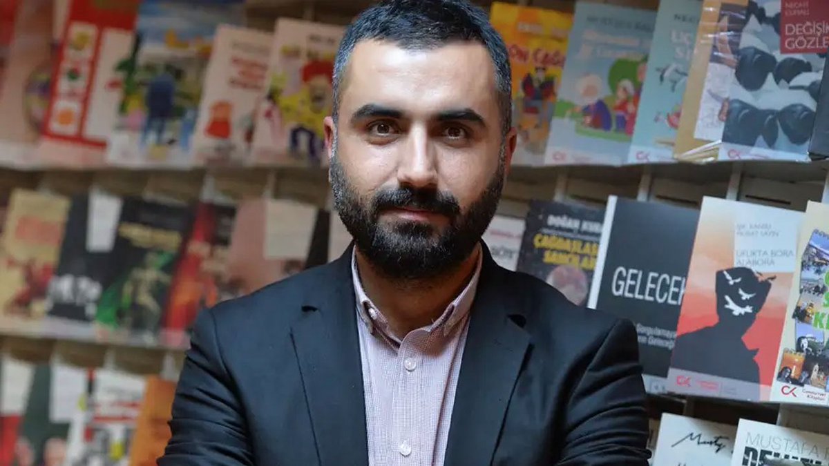 Tutuklanan gazeteci Alican Uludağ’ın ifadesinden: “İki çocuğum vardır. Bu ülkede halka gazetecilik yapmak için çocuklarımın yaşları aksın ama ben çizgimden ayrılmayacağım. Çünkü ben suç işlemedim.”