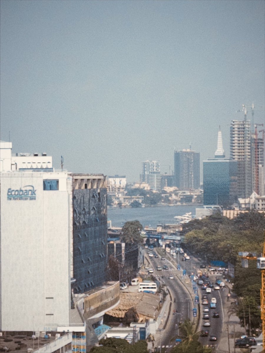 🦡Bákàrè tweet media