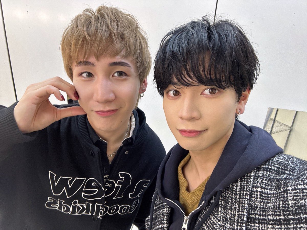 ぴよぴよ学園 本日22:00頃からTiktok LIVE配信するのでお楽しみにっ