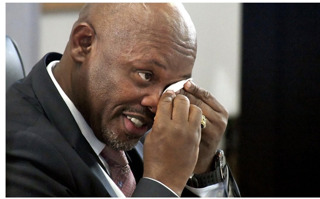 He thought he would come here and deal with the likes of questionable characters like Sauls and Diko. #MadlangaCommission