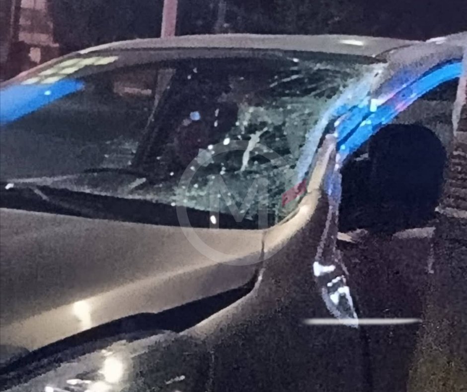 carlosmartinh's tweet photo. Accidente en la 24 sur y Blvd Los pilares.
Al parecer no hubo heridos y dejaron abandonado el automóvil.
#CarlosMartínHuerta
#AsiSucede
#AsiSomos
#ReporteVial https://t.co/0JpjSlh4yW