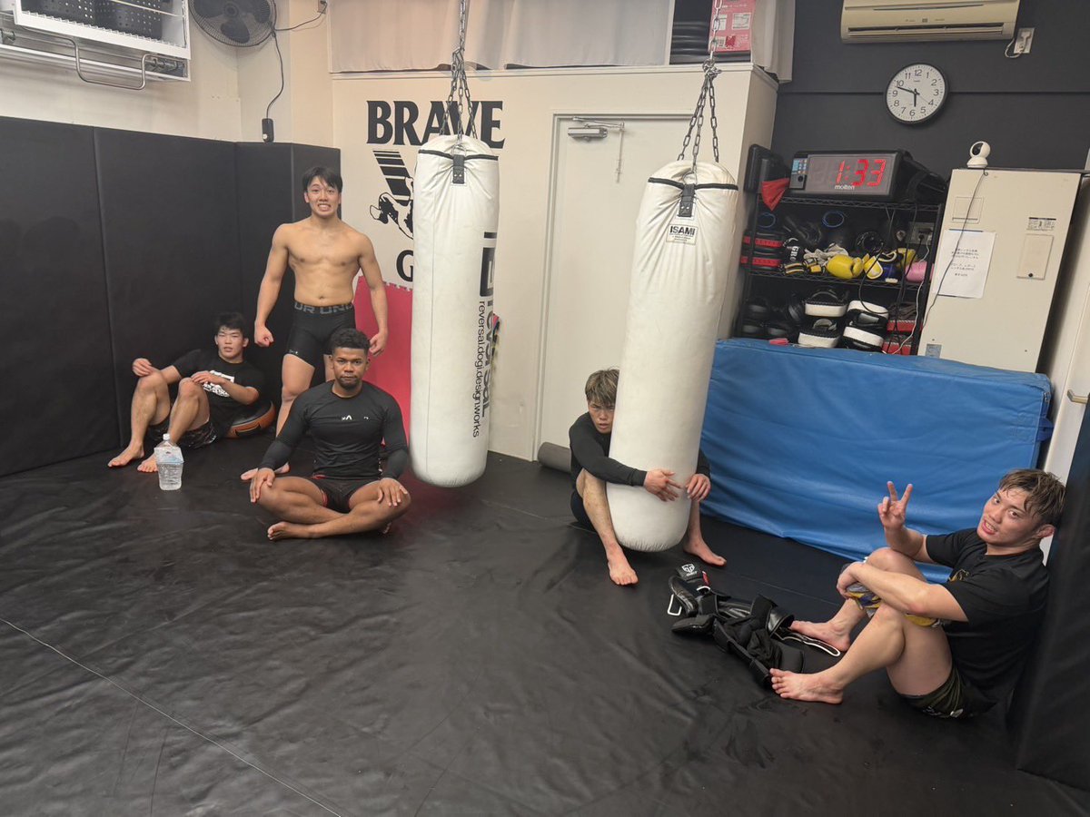 荒井銀二 tweet media