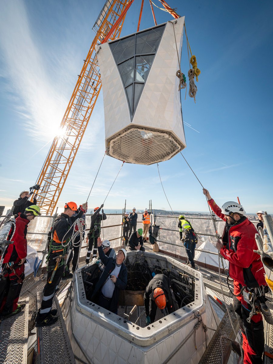 Spain By Train tweet media