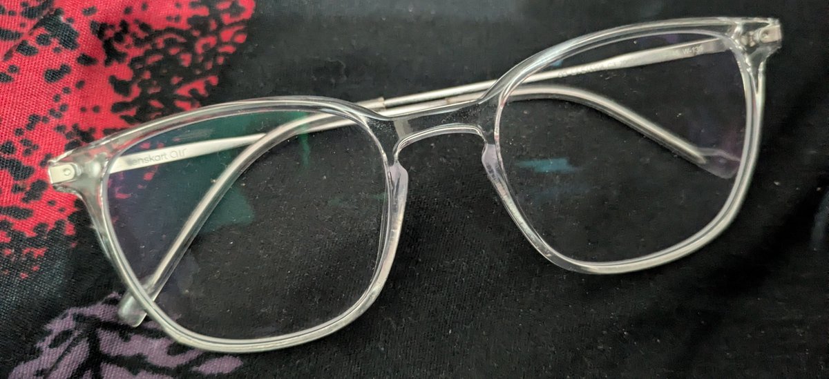 Bs yahi ek permanent cheez hai jeewan me. 😁