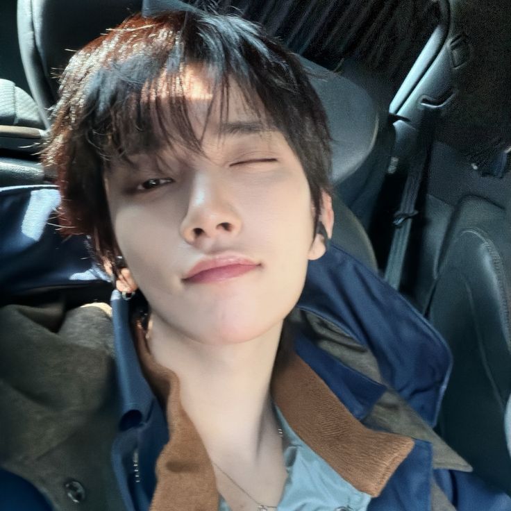 me n my pretty biases😙💞