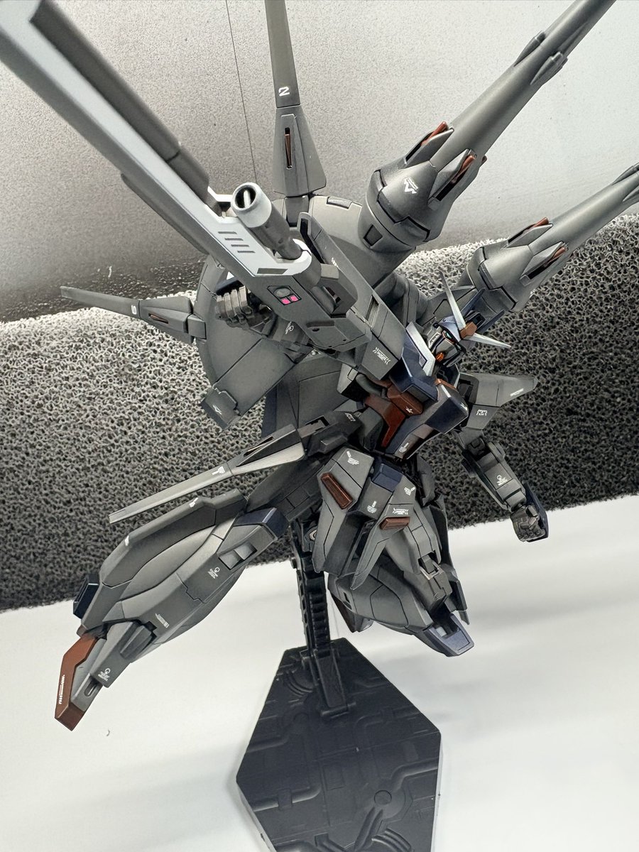 ガンプラ塗装修行中！！ ￼今回はガンダムSEEDDESTINYに出てきた