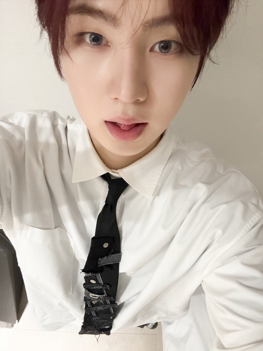 [#김태양]

대전!!!!! 가보자아ㅏ아!!!!!!!! (성심당)

#대전 #뉴비트