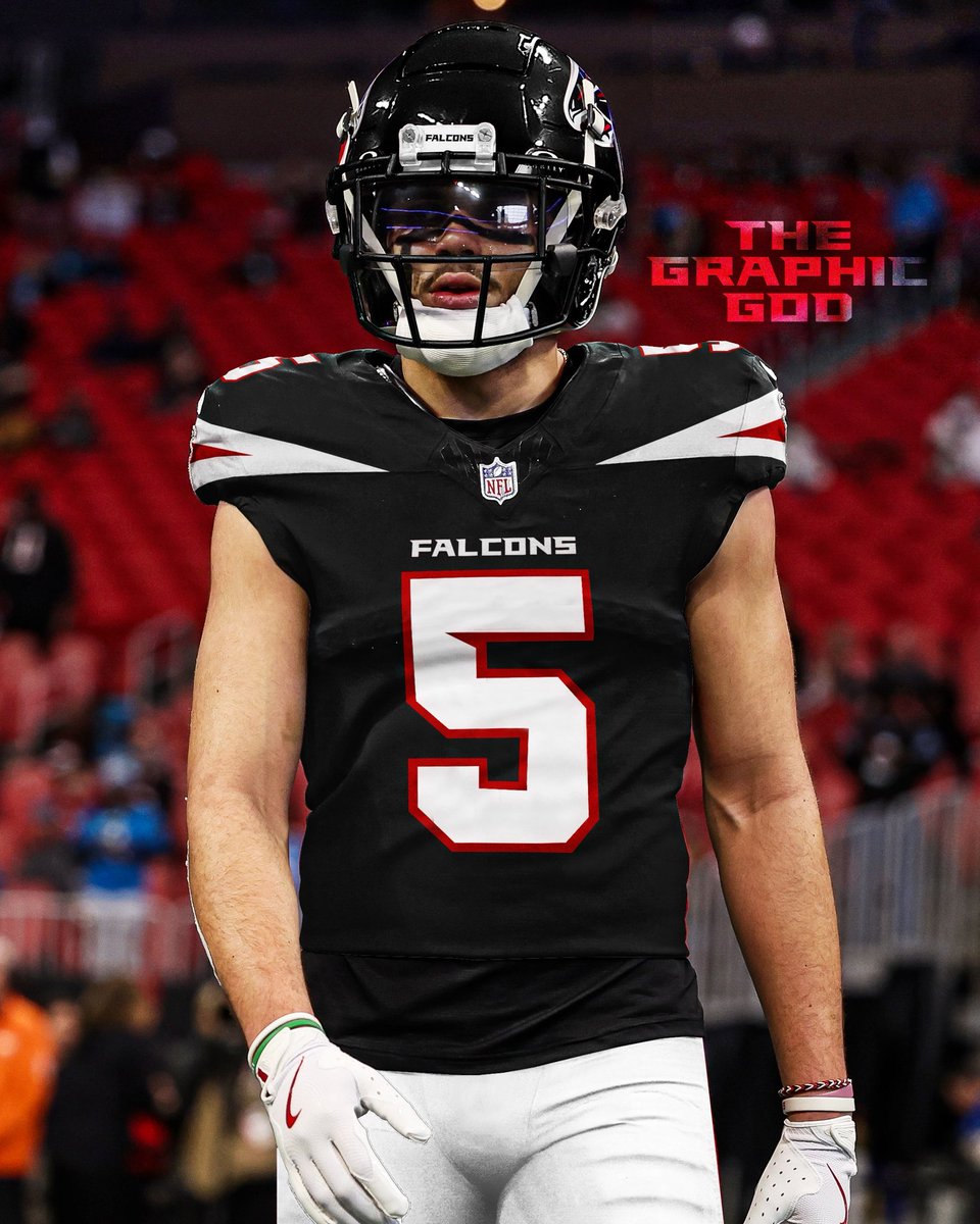 The Graphic God tweet media