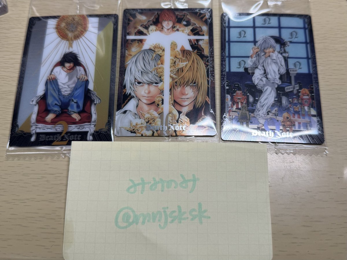 みみのみ tweet media