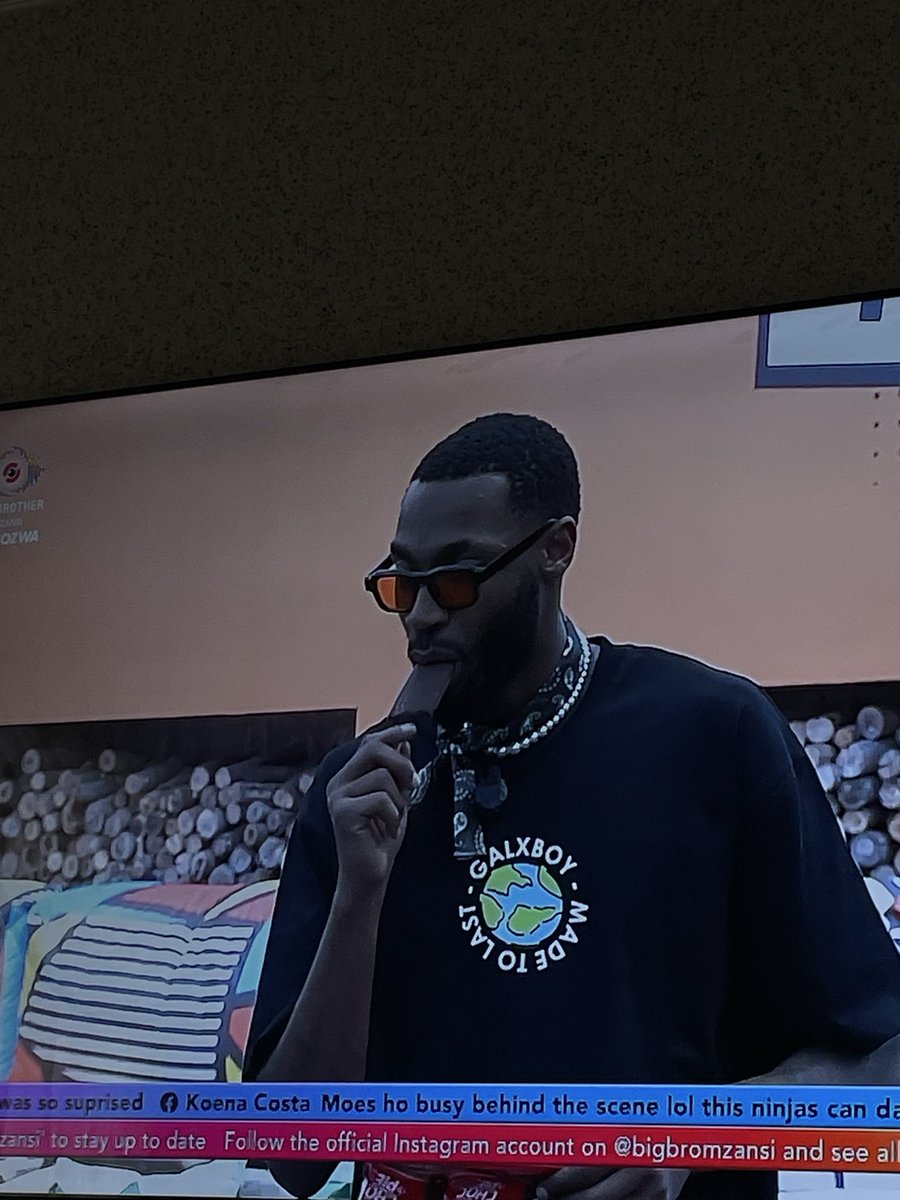 Que rocks GalXboy so effortlessly🤌🏼🔥#BBMzansiS6 #QueQondile <a href="/GALXBOY/">GALXBOY®</a>