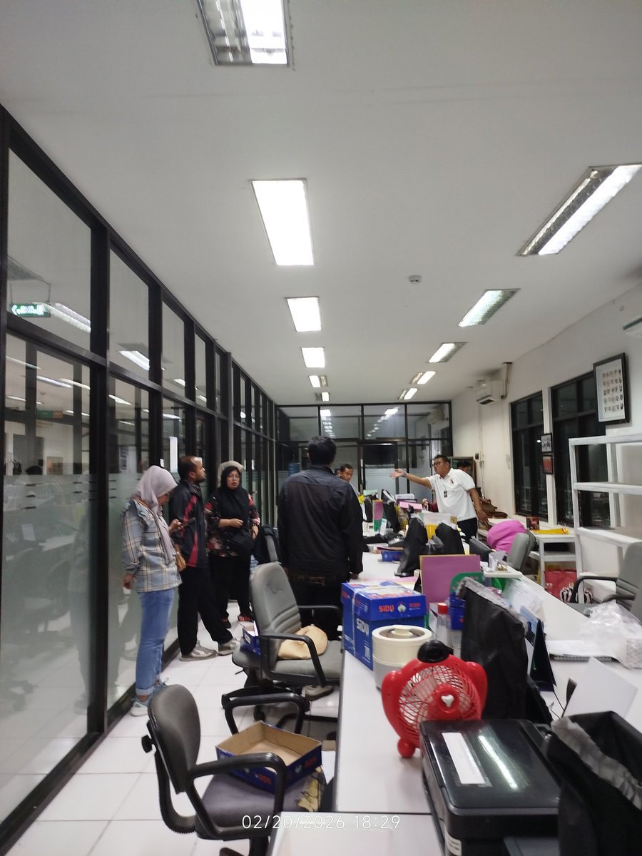 ntnrwt's tweet photo. Absen hari ke 2/3 puasa, https://t.co/tK4VUxzaZH