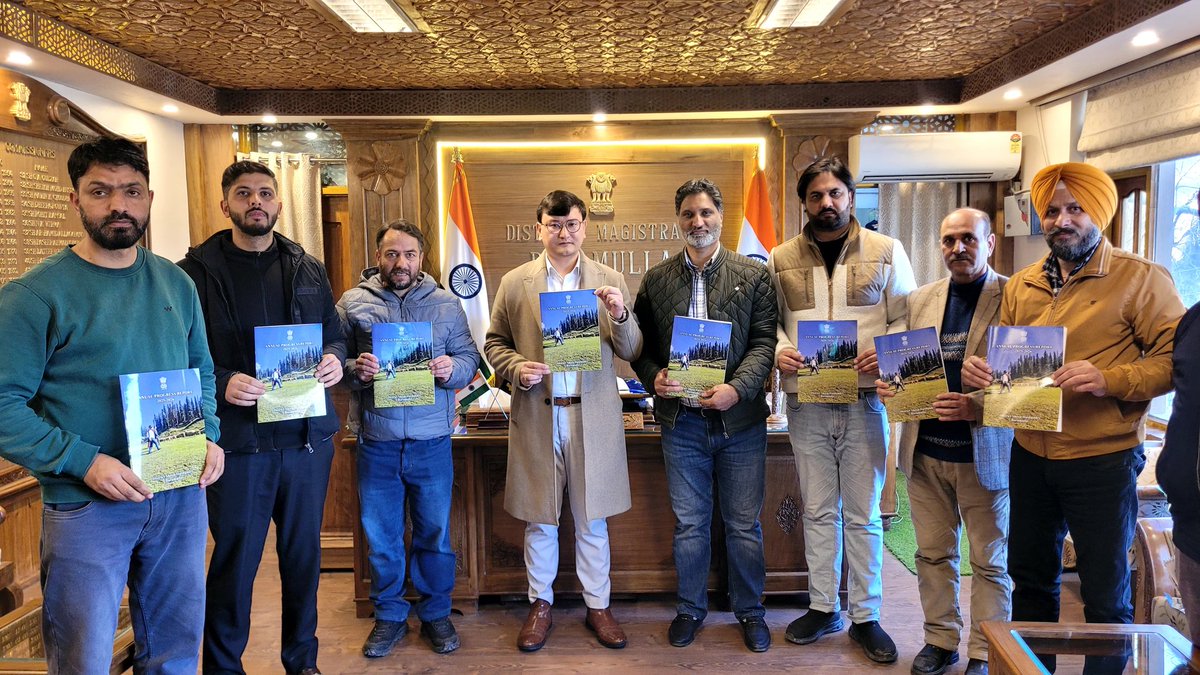 Deputy Commissioner Baramulla tweet media