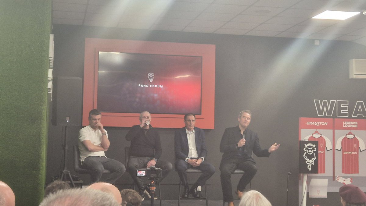 Another superb Fans Forum last night at <a href="/LincolnCity_FC/">Lincoln City FC 🇺🇦</a> . Love the amount of detail and transparency given to those who attend. Fantastic plans for the stadium too 👏