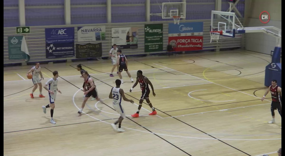 LHdigital tweet media