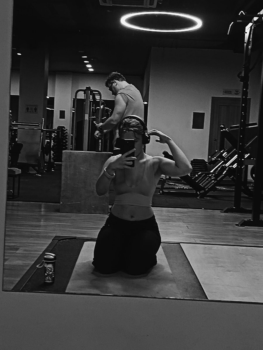 ☆ 𝚆 𝚒 𝚗 𝚝 𝚎 𝚛 𝙱 𝚎 𝚊 𝚛 ☆ tweet media