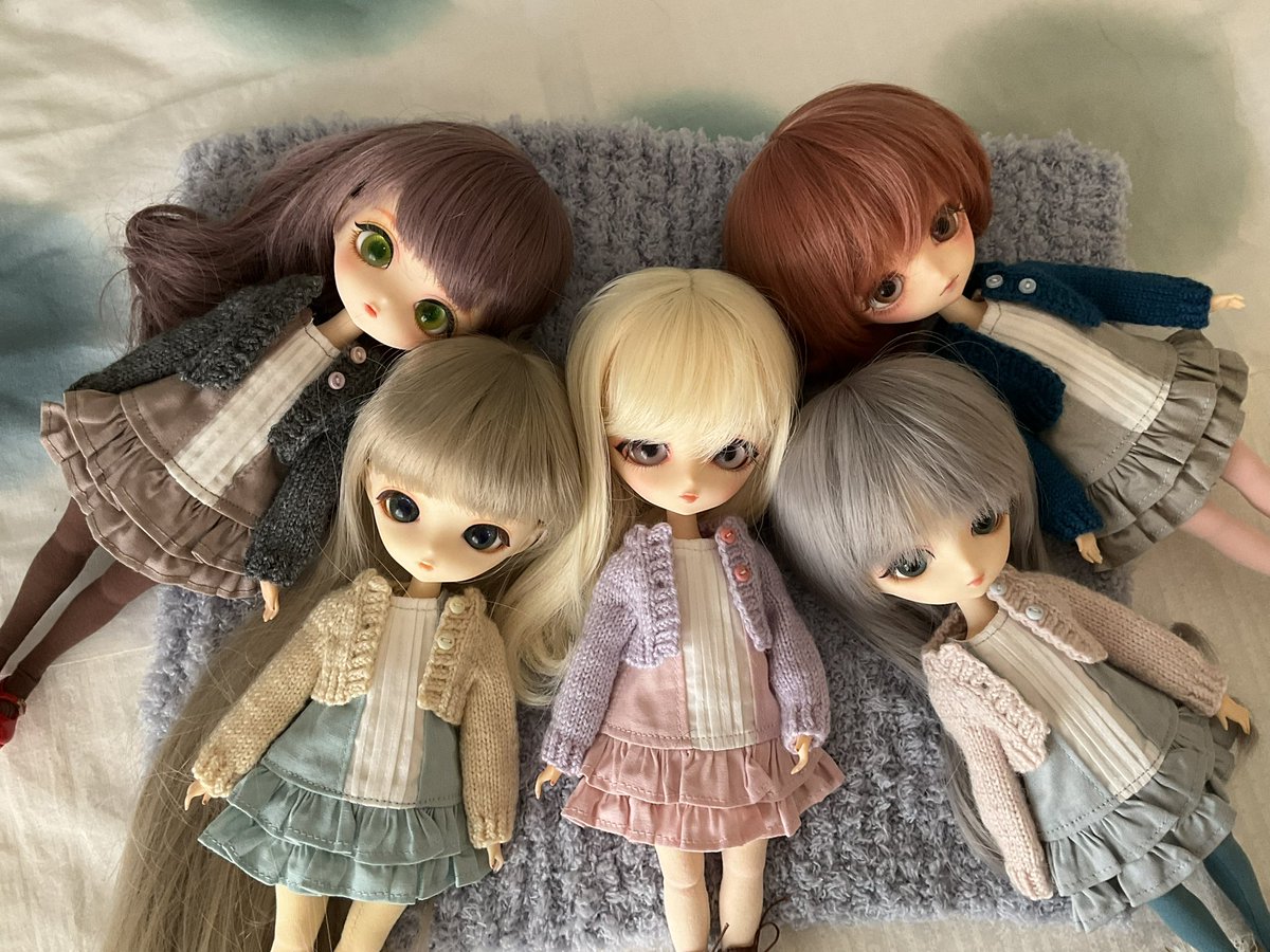 販売かいししました！
どうぞよろしくお願いします〜！

即納ニットの販売は今回までとなります。
今後再販の予定はありません。
komahina-10.booth.pm