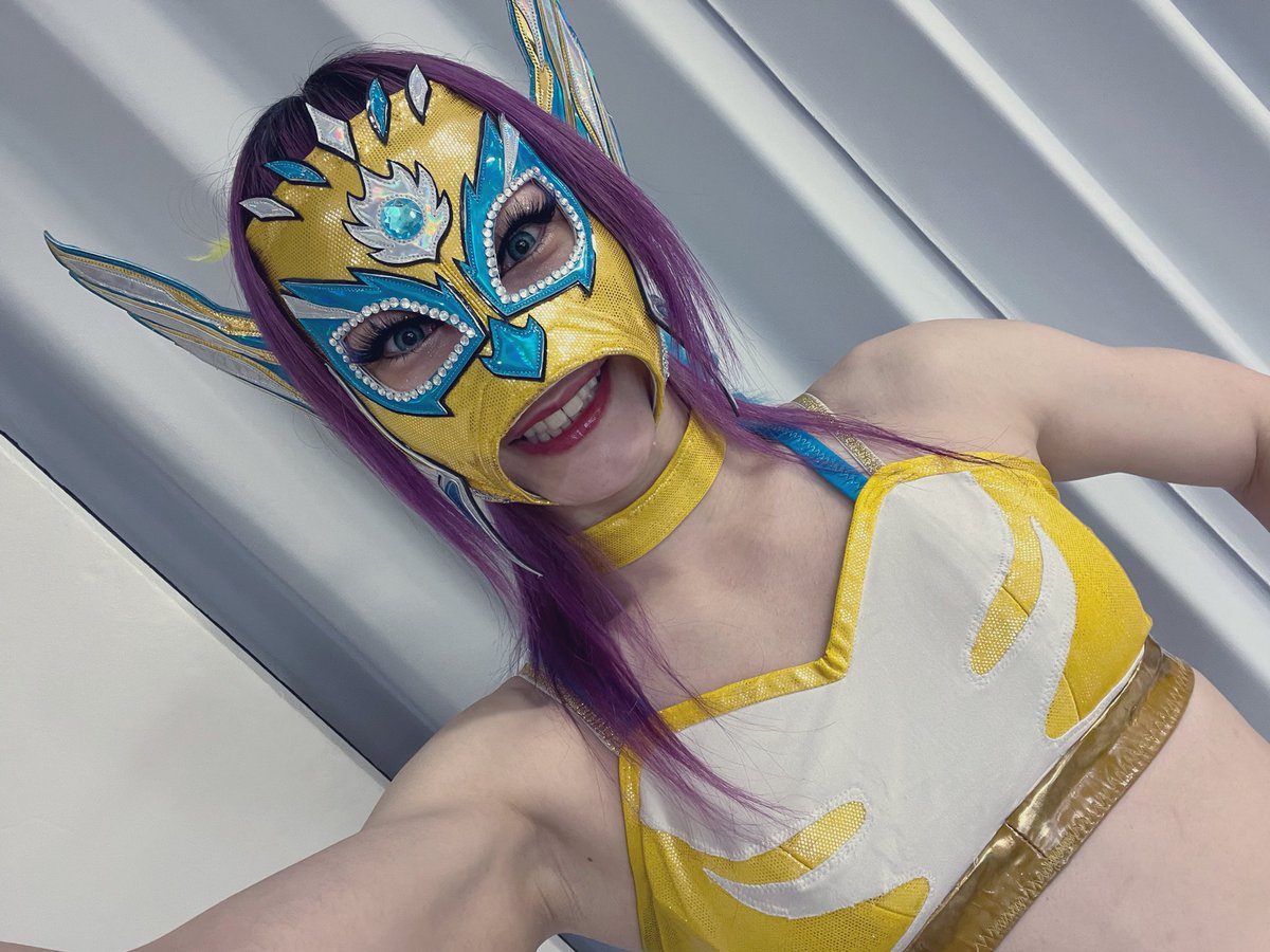 撮影でした！ 今のマスクはコスチュームと同じ生地で作っていただいて