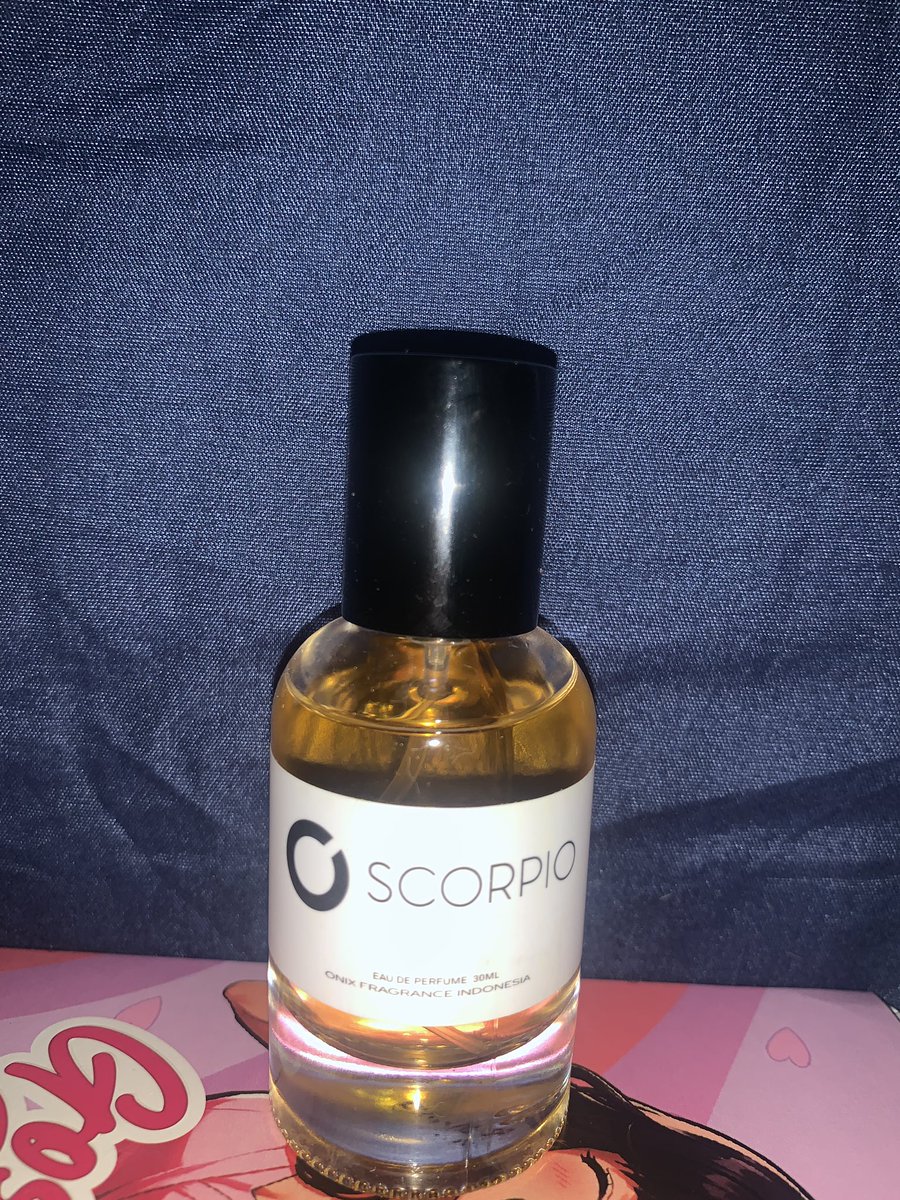 crescentkith's tweet photo. parfum https://t.co/cy8uy3plI8