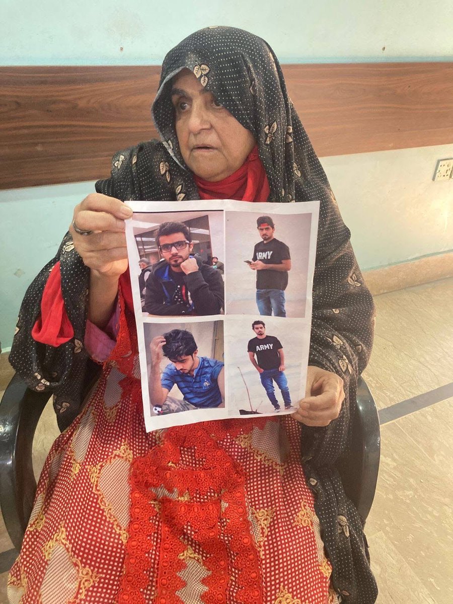 حمدان بلوچ کو جبراً اغوا کرنا اور پھر اس کی مسخ شدہ لاش پھینکنا بلوچ نسل کشی کی انتہا ہے جہاں روزانہ ایسے واقعات رونما ہو رہے ہیں جو انسانی ضمیر کو جھنجھوڑ دیتے ہیں۔ حالیہ دنوں میں ریاست کی جانب سے جبری گمشدگیاں، جعلی انکاؤنٹرز اور ماورائے عدالت قتل معمول بن چکے ہیں۔ دوسری طرف