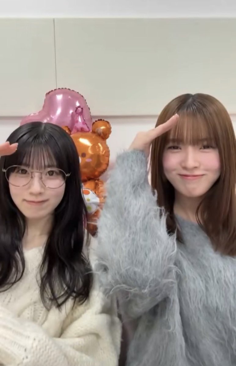 🌸櫻坂46 遠藤理子ちゃん 小田倉麗奈ちゃん 愛用リップ💄 ⁡ 先日の