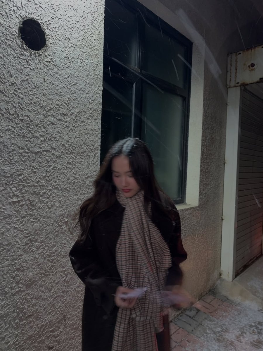 Amo que ni siquiera están juntas pero ellas igual pegan tan bien lpm 

#FreenBecky #ฟรีนเบค