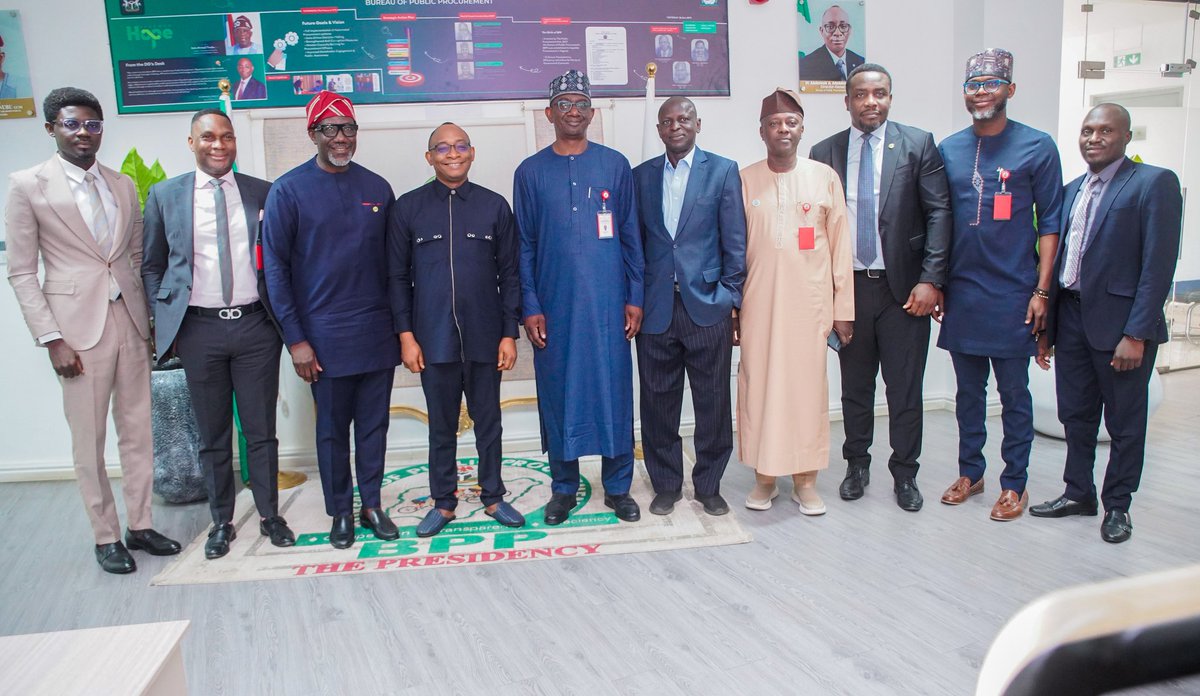 NaicomNG's tweet photo. PHOTO NEWS

The Commissioner For Insurance, National Insurance Commission (NAICOM), Mr. Olusegun Ayo Omosehin, paid a working visit to the Director-General of the Bureau of Public Procurement (BPP), Dr. Adebowale Adedokun, at his office in Abuja.
#NIIRA2025 #Insurance#NAICOM https://t.co/cY5DryzPBj