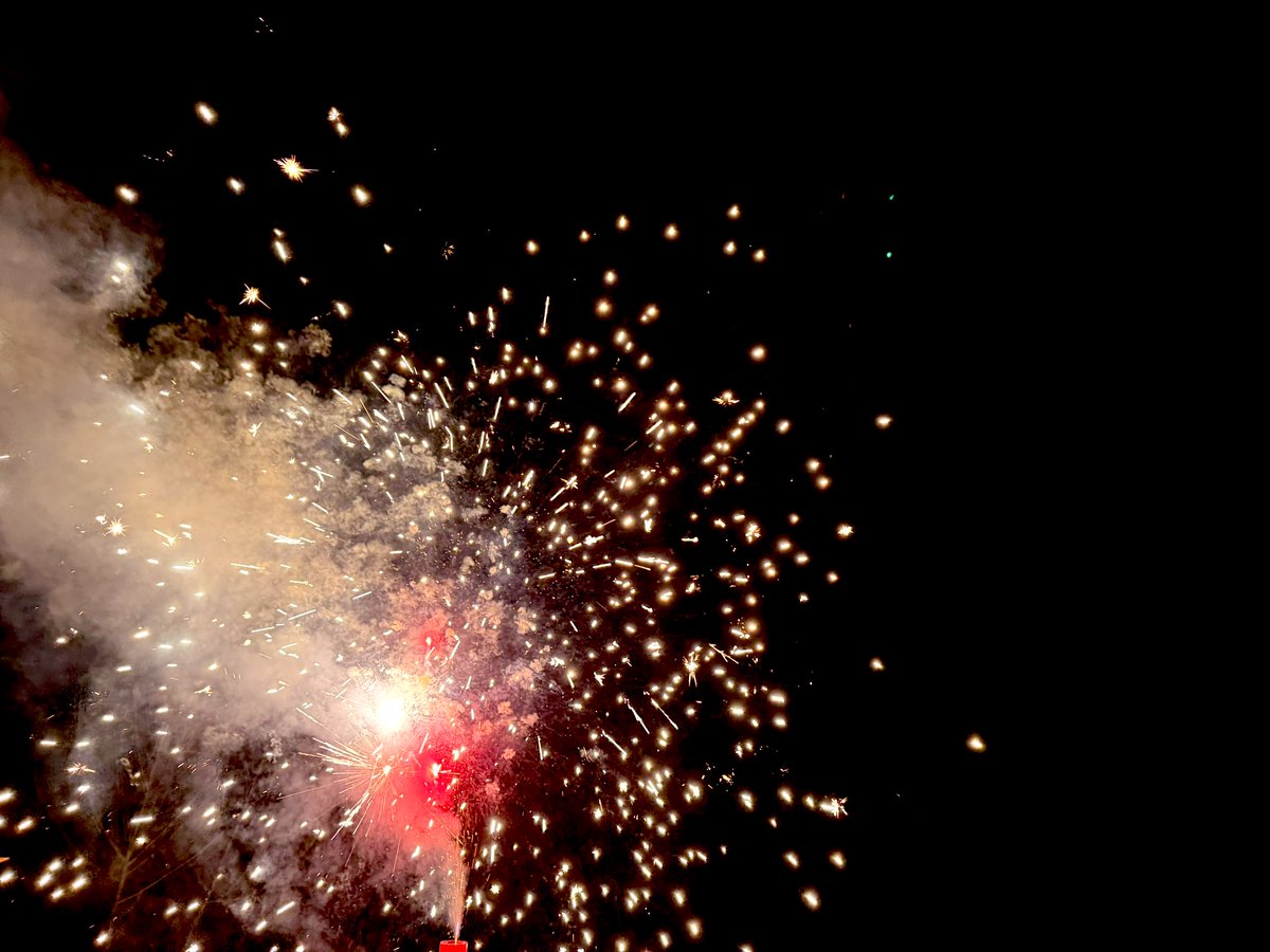 B_daojia's tweet image. 瓜吃完了 ！发个福利 🧧USDT

❤️  🔁 评论区随意@ 3个人 

#互关 #airstdrop