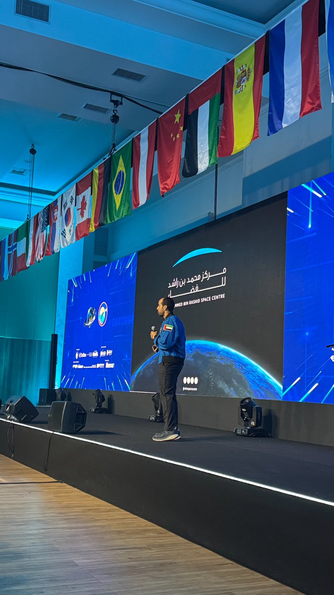 S. Ex.ª Cônsul-Geral, Abdalla Shaheen, esteve presente no 36º Planetary Congress para prestigiar a participação do primeiro astronauta dos Emirados Árabes Unidos, Hazza Al-Mansouri, piloto de F-16 formado no Khalifa bin Zayed Air College.
___

H.E. Consul General Abdalla Shaheen