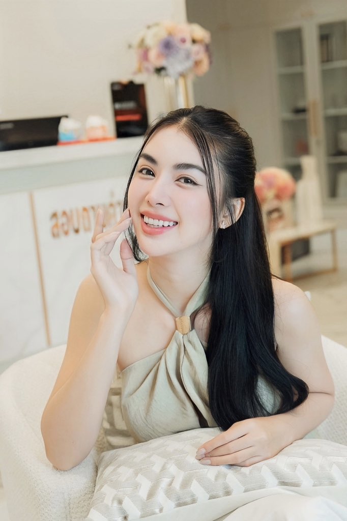chompu_athita's tweet photo. 💖🥰 #ChompuAthita #ชมพูอทิตา https://t.co/dibxYTzPRs