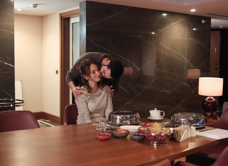 OHA BU NEEEEEE MANİTALAŞMIŞLAR EMİR AYDANA ELLERİYLE YEMEK HAZIRLAMIS BAYILCAM PAZARA KAÇ DAKİKA KALDI😭😭😭