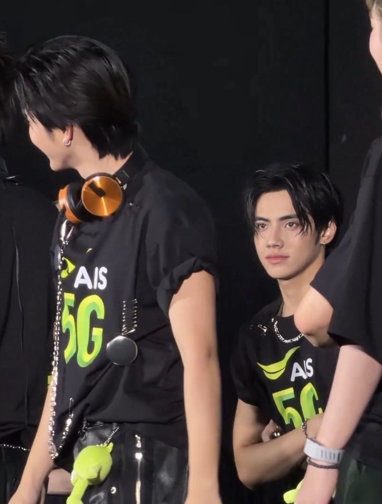 🐶: มันเกิดอะไรกับหัวใจ... ควบคุมอะไรไม่ได้สักอย่าง 🫠👌🏻

#ข้าวผัดหมี่เย็น